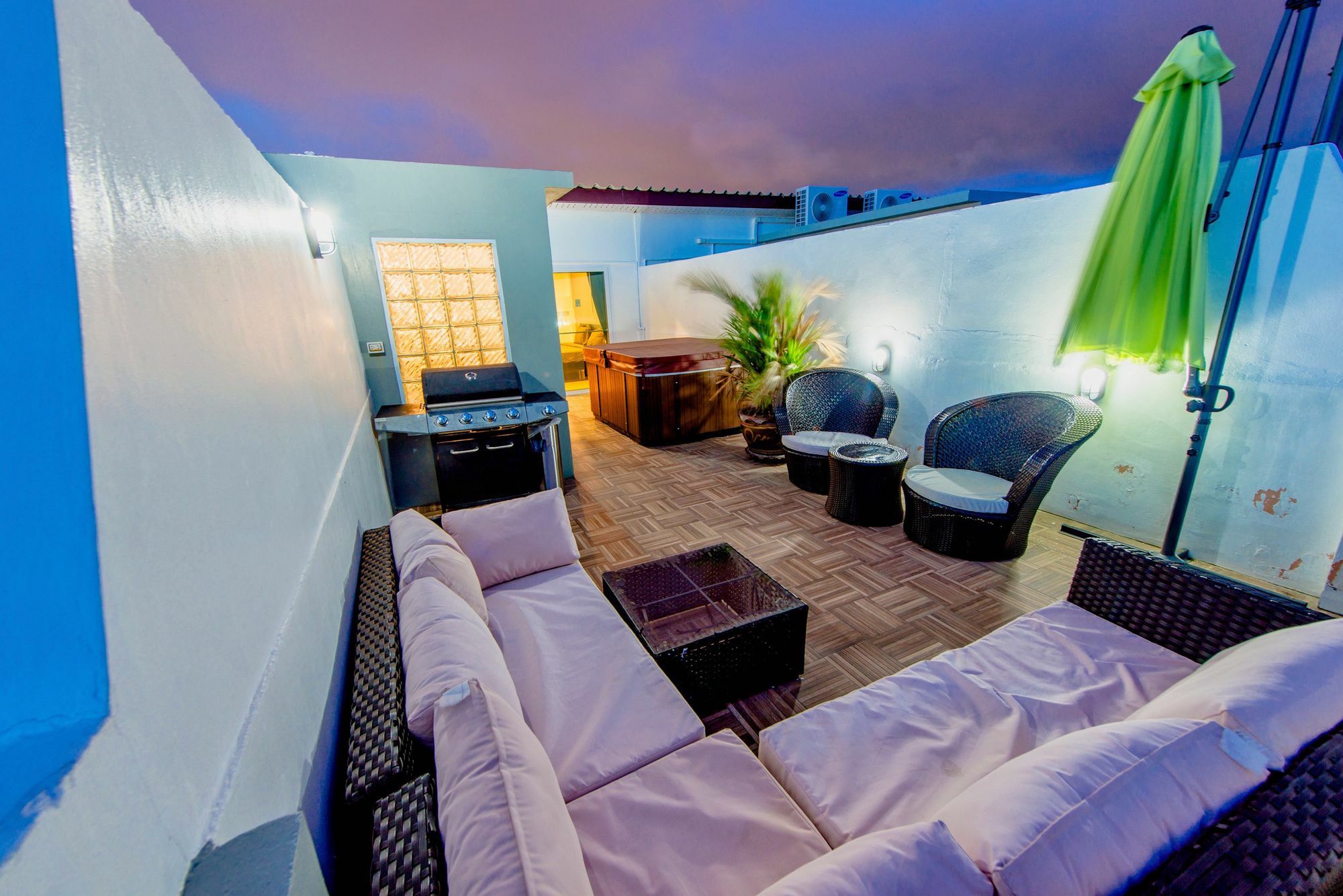 The Hidden Gem Pattaya Exterior foto